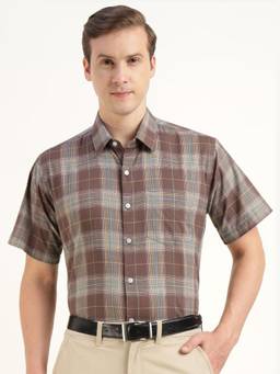 Hancock - Men Brown Premium Slim Fit Checked Spread Collar Pure Cotton Formal Shirt