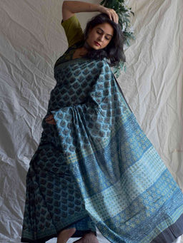 Sundarii - Patjhadh-Dabu Hand Block Printed Mul Cotton Saree with Unstitched Blouse