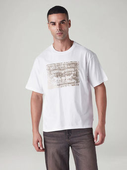 Levi's - Men's White Graphic T-Shirt