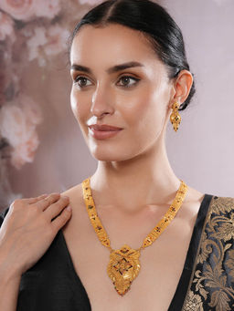 Aatmana - 22K Gold Plated Circular Design Necklace with Matching Earrings