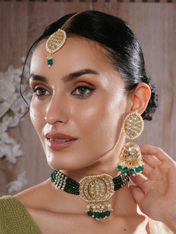 Aatmana - Gold Plated Kundan Studded Beaded Necklace and Earrings, Maangtikka