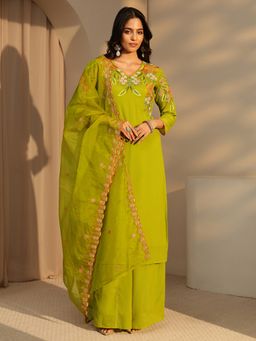 Libas - Green Floral Embroidered Kurta With Lining & Palazzo With Organza Dupatta