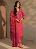 Pink color option, Currently selected