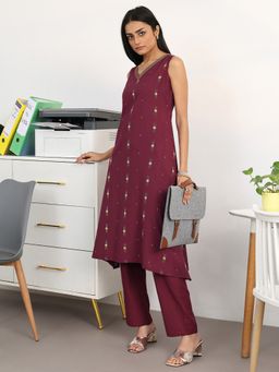 Libas - Wine Ethnic Motif Straight Kurta With Solid Palazzo