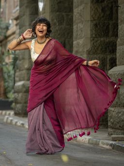 Suta - Mauve & Pink Mul Cotton Saree With Contrasting Pink Tassels