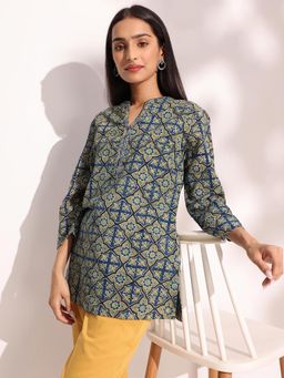 Fabindia - Teal Cotton Floral Slim Fit Short Kurta