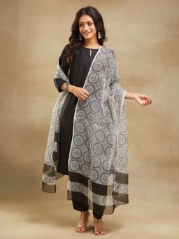 Fabindia - Black Cotton Silk Hand Block Printed Dupatta
