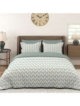 Layers - Home Easy 100% Cotton 144 TC Printed Double Bedsheet with 2 Pillow Covers
