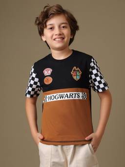 Kidsville - Harry Potter Hogwarts Crest Patches Graphic Boys Regular Fit T-Shirt