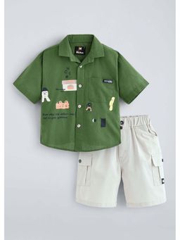 Hopscotch - Green Printed Cotton Shirt and Shorts