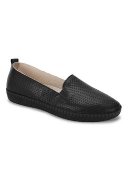 WOODS - Women Luxe Black Softy Loafers