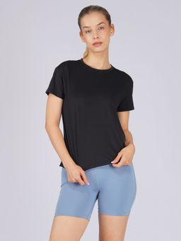 BASICPLZ - Flow Fit Black T-Shirt