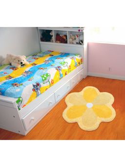 Saral Home - Microfiber Anti-Skid Bathmat - (Yellow, 60 x 60 cm)