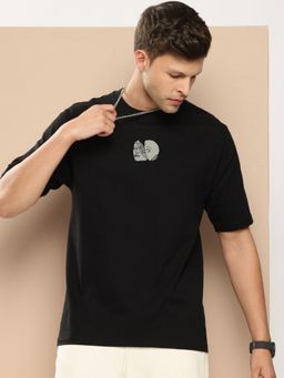Difference of Opinion - Black Graphic Oversized T-shirt