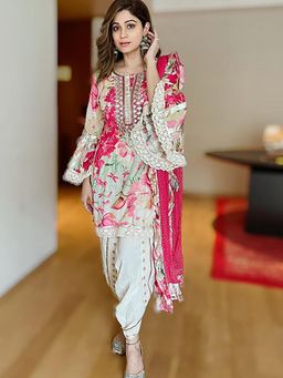 Gopi Vaid - Shamita Shetty In Khushi Dhoti Set