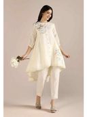 Off White color option