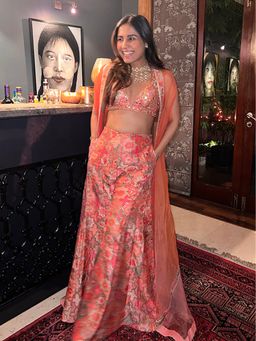 Gopi Vaid - Punanya Viramani In Sukoon Pant Set With Cape