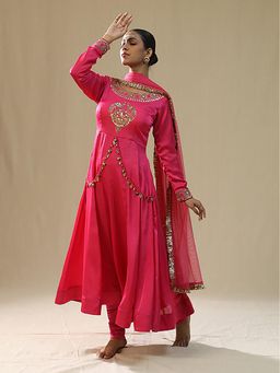 Arpita Sulakshana - Pink Heart Anarkali Kurta And Pant And Dupatta Set
