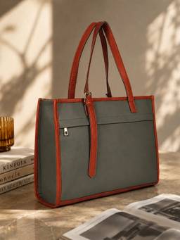 Yelloe - Women Green Synthetic Tote Bag