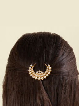 Isharya - Women White Araia Hair Clip