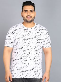 Urbano Plus - Men's White Printed Round Neck Half Sleeve Regular Fit Cotton T-shirt