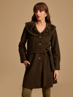 Kazo - Overcoat With Fur Collar And Buttons (Set of 2)