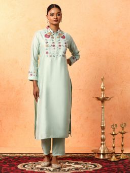 Jaipur Kurti - Sea Green Floral Embroidered Straight Kurta with Pant (Set of 2)