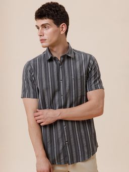 Crocodile - Men Pure Cotton Stripes Regular Fit Collar Neck Grey Casual Shirt