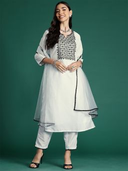 Indo Era - White Silk Blend Three Fourth Sleeves Kurta With Pant & Dupatta