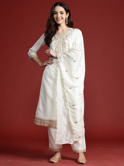 Indo Era - White Silk Blend Three Fourth Sleeves Kurta With Pant & Dupatta