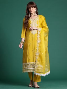 Indo Era - Yellow Silk Blend Three Fourth Sleeves Kurta With Pant & Dupatta
