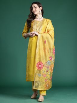 Indo Era - Yellow Silk Blend Three Fourth Sleeves Kurta With Pant & Dupatta