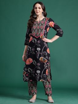 Indo Era - Black Pure Cotton Three Fourth Sleeves Kurta With Pant