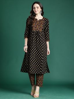 Indo Era - Black Pure Cotton Three Fourth Sleeves Kurta With Pant