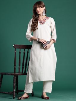 Indo Era - Cream Cotton Blend Three Fourth Sleeves Kurta With Pant