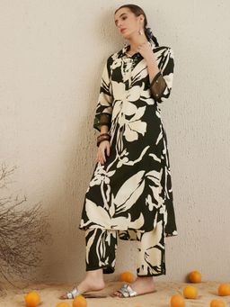 Indo Era - Green Viscose Rayon Three Fourth Sleeves Co-Ord Set