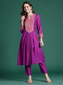 Indo Era - Purple Silk Blend Three Fourth Sleeves Kurta With Pant