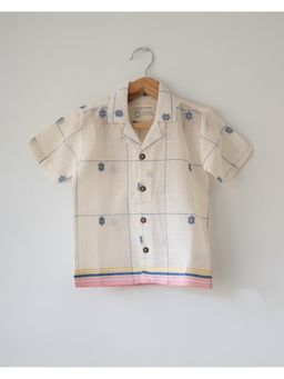 Love the world today - Cotton Cloud Half Sleeve Shirt