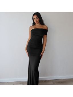 Outzidr - Black Off-Shoulder Bodycon Maxi Dress