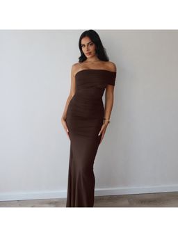Outzidr - Brown Off-Shoulder Bodycon Maxi Dress
