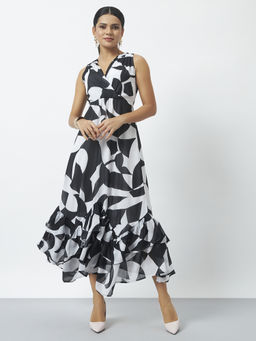Trend Arrest - White Georgette Printed Dress