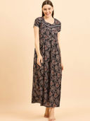 Navy Blue color option, Currently selected