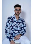 Navy Blue color option, Currently selected