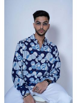 Off Duty India - Men Navy Blue Infinite Circle Full Sleeves Shirt