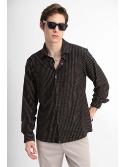 Snitch - Men Black Stripes Full Sleeves Regular Casual Shirt