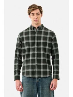 Snitch - Men Dark Green Checks Full Sleeves Slim Casual Shirt