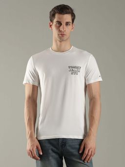 Tommy Hilfiger - Men White Typographic Slim Fit Cotton T-Shirt