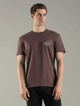 Tommy Hilfiger - Men Brown Typography Regular Fit Cotton T-Shirt