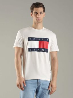 Tommy Hilfiger - Men White Logo Regular Fit Cotton T-Shirt