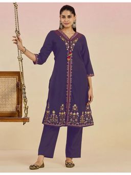 Lakshita - Womens Purple V-Neck Embroidered Kurta with Pant